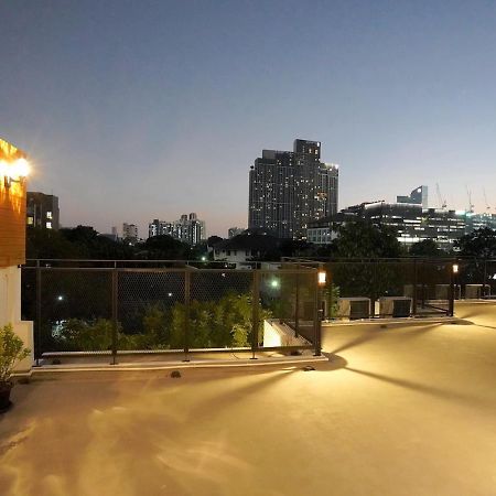 Zen Master Hotel Bangkok Exterior foto